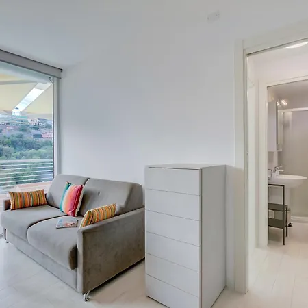 Adelasia 01 - Shared Pool And Parking - Happy Appartamento Alassio